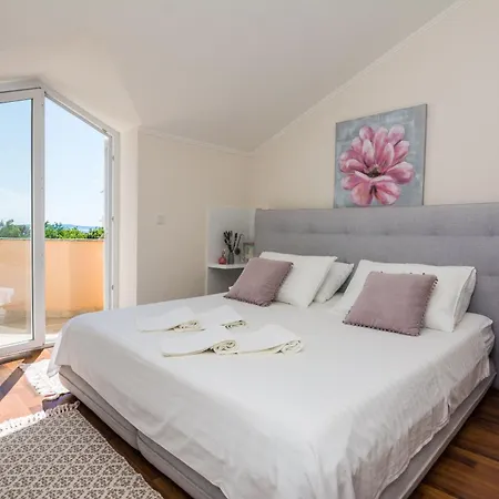 Medanic Apartmán *